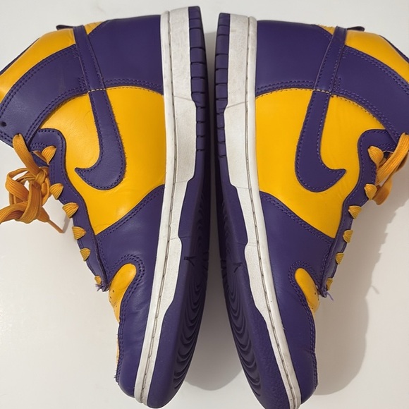 Nike Men’s Dunk High Retro DD1399-500 Lakers Size 8.5 main image 6